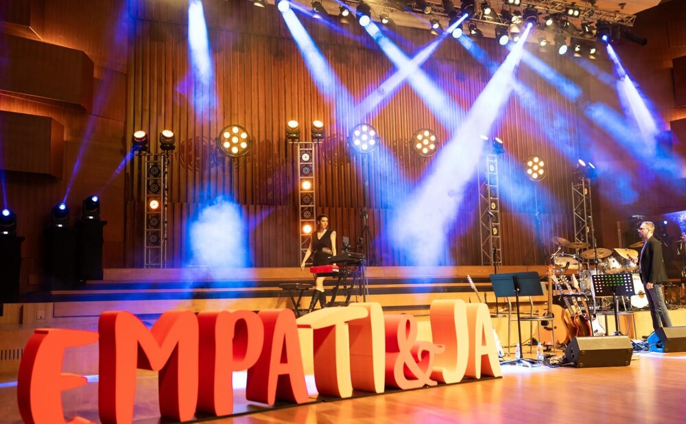 EMPATI&JA - Koncertna dvorana Lisinski